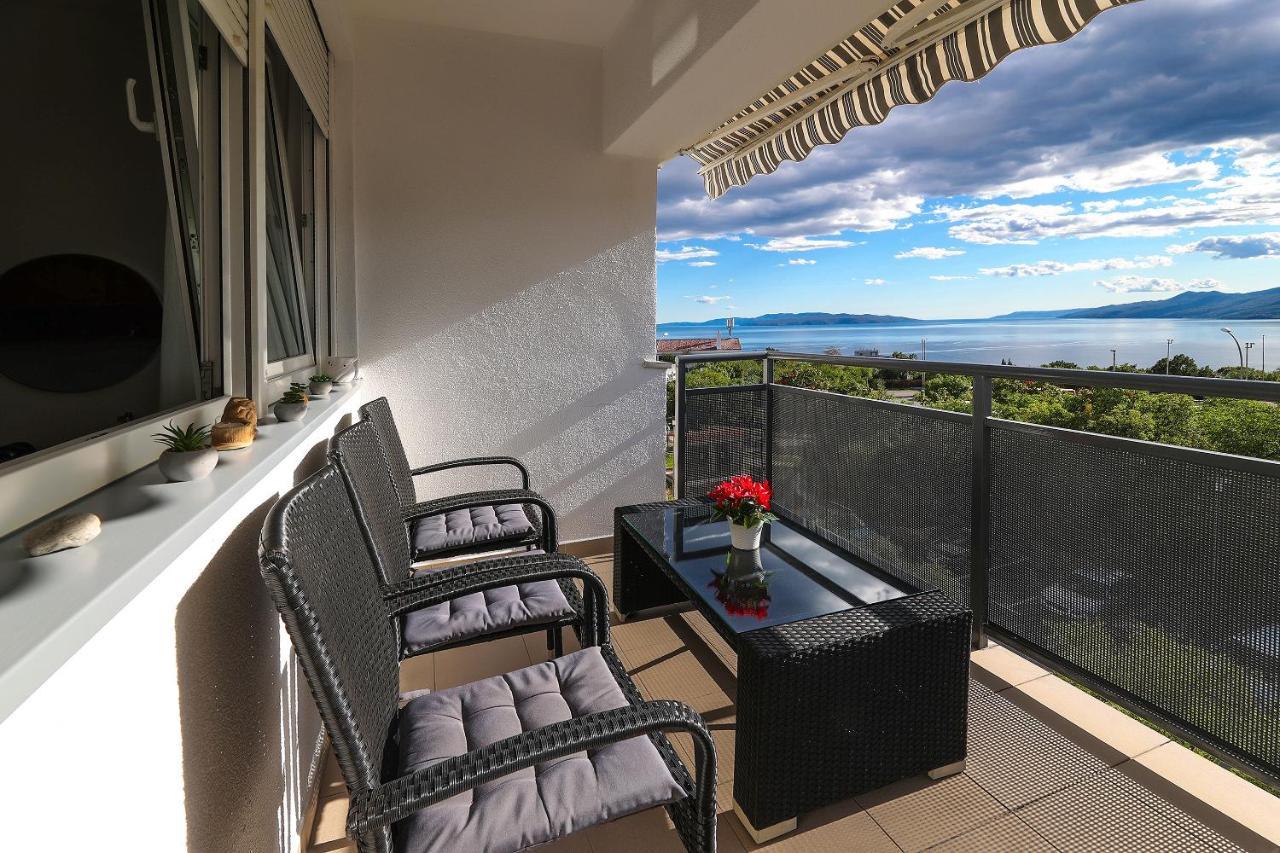 Apartment Leon - Sea View Rijeka Exterior foto